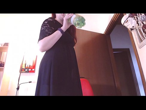 ❤️ Pakļāvīga verdzene, kurai patīk netīras un sulīgas biksītes, ir spiesta masturbēt pēc šī video noskatīšanās! Super porno pie lv.extratorrents.top ❌