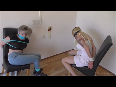 ❤️ Atkarīga / sasietas un ar aizliktām mutēm / damsel in distress Super porno pie lv.extratorrents.top ❌